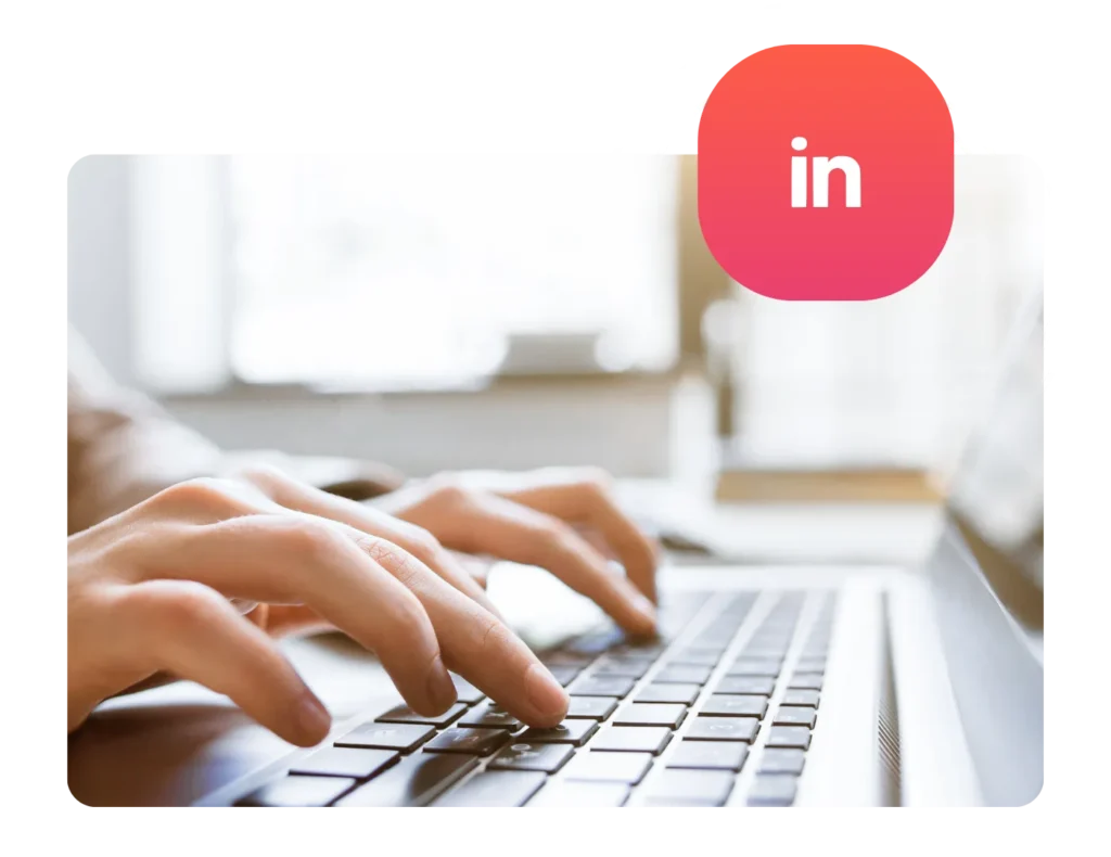 Blog Get Leads - der Mann, der auf der Tastatur tippt